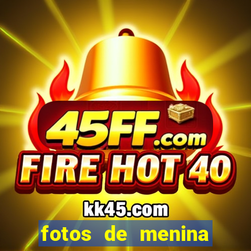 fotos de menina cacheada no espelho